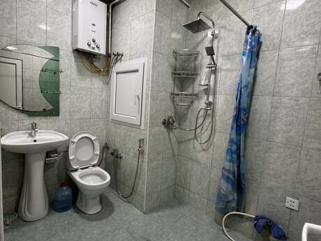 2 otaqlı köhnə tikili - Memar Əcəmi m. - 50 m²