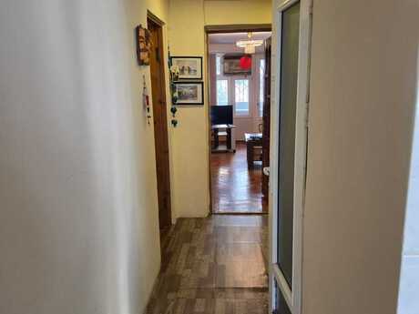 3 otaqlı köhnə tikili - Elmlər Akademiyası m. - 75 m²