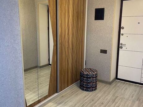 3 otaqlı yeni tikili - 8 Noyabr m. - 106 m²