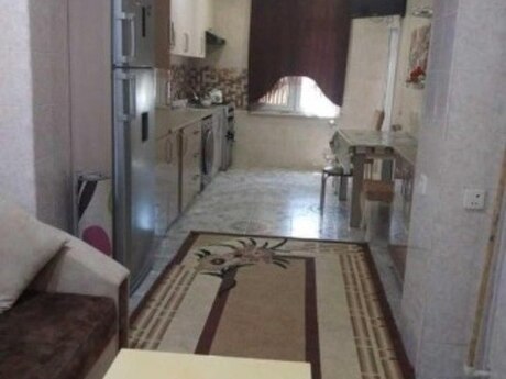 3 otaqlı köhnə tikili - Yasamal r. - 100 m²