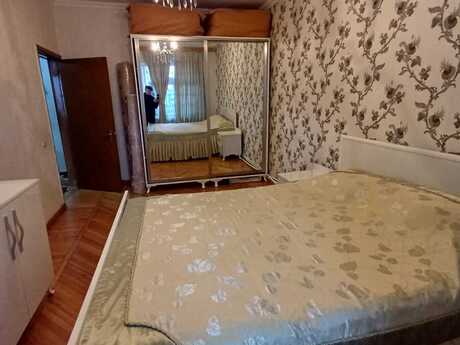 4 otaqlı köhnə tikili - Azadlıq Prospekti m. - 100 m²