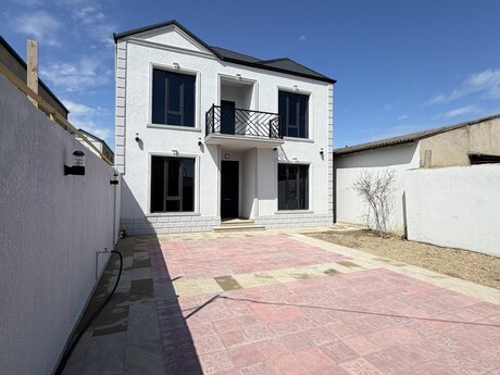 5 otaqlı həyət evi/bağ evi - Binə q. - 195 m²