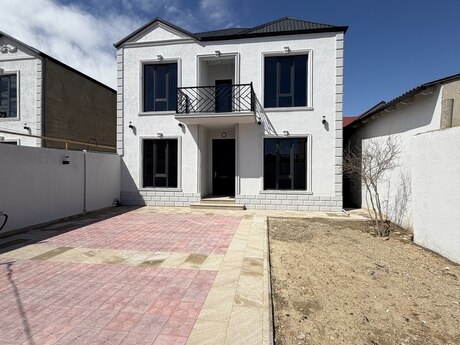 5 otaqlı həyət evi/bağ evi - Binə q. - 195 m²
