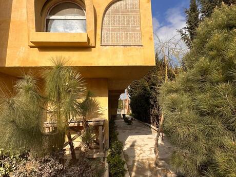 7 otaqlı həyət evi/bağ evi - Mərdəkan q. - 700 m²