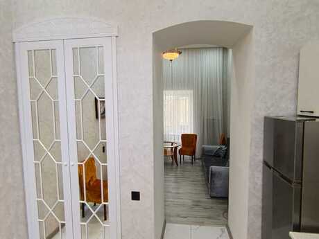 Объявление №6009888 - Баку, м. Сахил, 1-комн., 30 м², 1/4 этаж