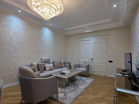 3 otaqlı yeni tikili - İnşaatçılar m. - 120 m²