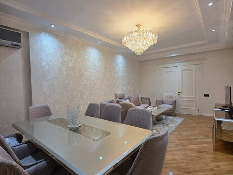 3 otaqlı yeni tikili - İnşaatçılar m. - 120 m²