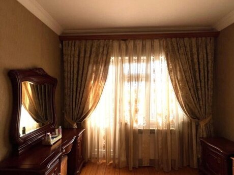 4 otaqlı köhnə tikili - Əhmədli m. - 120 m²
