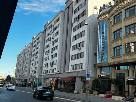 3 otaqlı köhnə tikili - Nərimanov r. - 70 m²
