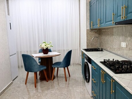 Объявление №6010121 - Баку, Наримановский  р., 2-комн., 75 м², 6/11 этаж