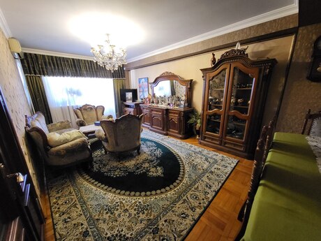 3 otaqlı köhnə tikili - Nəriman Nərimanov m. - 90 m²