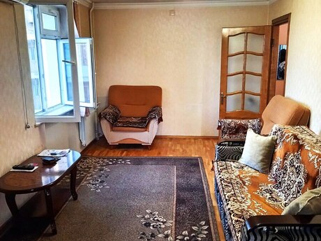 Объявление №6010184 - Баку, м. Низами, 1-комн., 35 м², 4/5 этаж