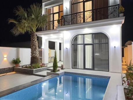4 otaqlı həyət evi/bağ evi - Mərdəkan q. - 200 m²