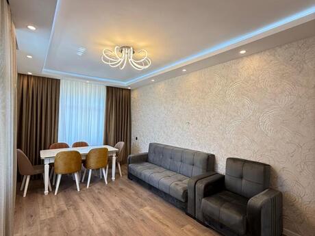 Объявление №6010164 - Баку, м. Ахмедлы, 2-комн., 65 м², 8/9 этаж