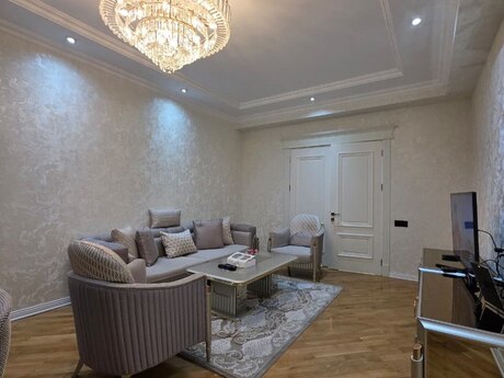 3 otaqlı mənzil, 120 m², İnşaatçılar: 350 000 ₼ 4