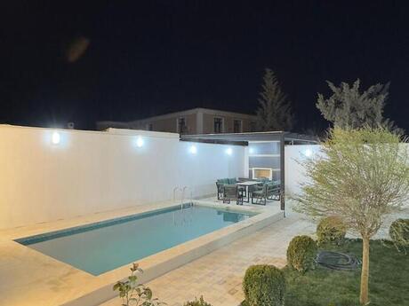 4 otaqlı həyət evi/bağ evi - Şüvəlan q. - 150 m²