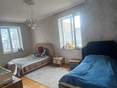 3 otaqlı köhnə tikili - Nəriman Nərimanov m. - 100 m²