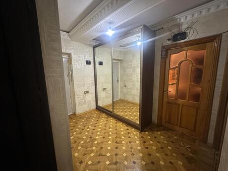 3 otaqlı köhnə tikili - Əhmədli m. - 65 m²