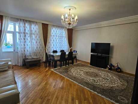 Elan №6010342 - Bakı, Neftçilər m., 3 otaqlı, 156 m², 8/16 mərtəbə