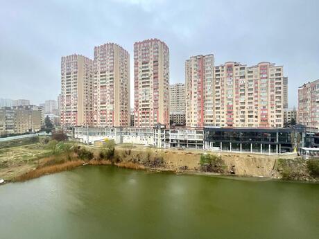 6 otaqlı yeni tikili - İnşaatçılar m. - 220 m²