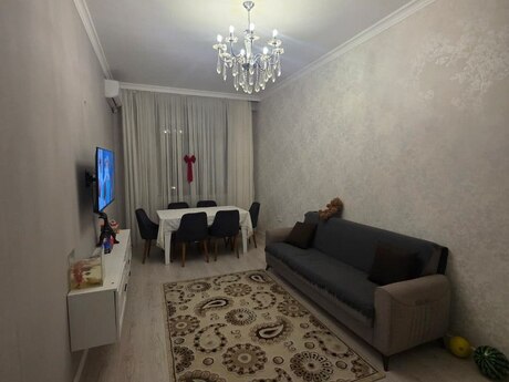 Elan №6010401 - Bakı, Şah İsmayıl Xətai m., 2 otaqlı, 65 m², 18/20 mərtəbə