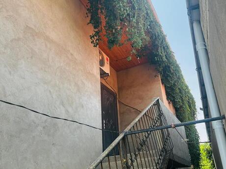 Объявление №6010443 - Баку, пос. Новханы, 8-комн., 100 м²