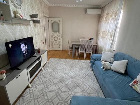 2 otaqlı köhnə tikili - Qaraçuxur q. - 45 m²