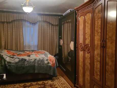 3 otaqlı köhnə tikili - Neftçilər m. - 70 m²