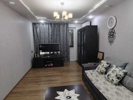 3 otaqlı köhnə tikili - Neftçilər m. - 75 m²