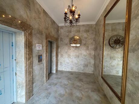 4 otaqlı yeni tikili - Nizami m. - 300 m²
