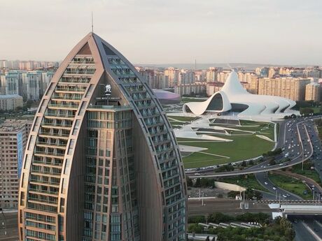 Elan №6011434 - Bakı, Şah İsmayıl Xətai m., 2 otaqlı, 100 m², 18/25 mərtəbə