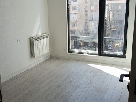 2 otaqlı köhnə tikili - Nizami m. - 40 m²