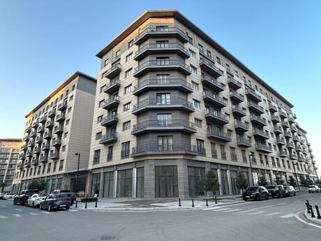 Elan №6010903 - Bakı, Ağ şəhər q., 4 otaqlı, 150 m², 2/8 mərtəbə
