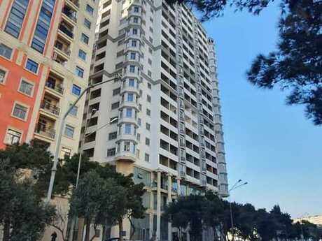 3-комн. новостройка - м. Шах Исмаил Хатаи - 150 м²