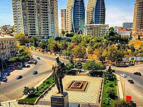 4 otaqlı köhnə tikili - Yasamal r. - 110 m²