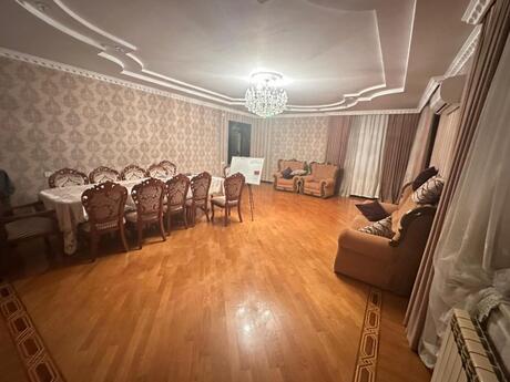 6 otaqlı həyət evi/bağ evi - Xocəsən m. - 350 m²
