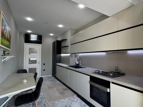 4 otaqlı yeni tikili - Həzi Aslanov m. - 153 m²
