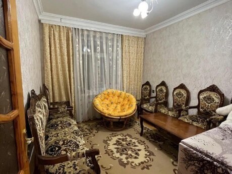 5 otaqlı köhnə tikili - Xalqlar Dostluğu m. - 125 m²