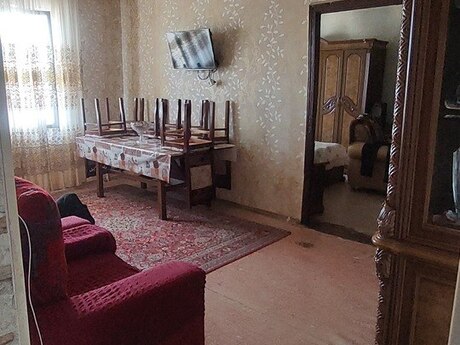 5 otaqlı yeni tikili - İnşaatçılar m. - 100 m²