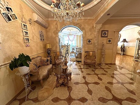 4-комн. новостройка - м. Элмляр Академиясы - 174 м²
