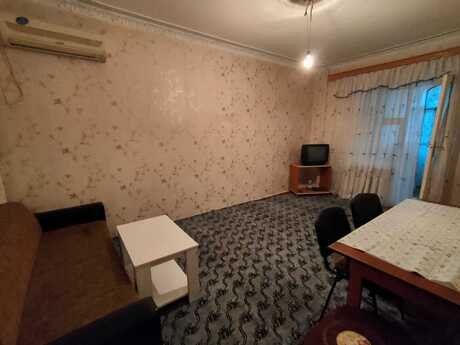 Объявление №6011365 - Баку, Ясамальский р., 3-комн., 70 м², 1/9 этаж