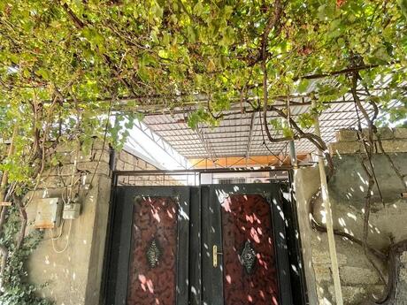 4 otaqlı həyət evi/bağ evi - Binə q. - 120 m²