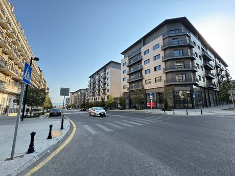 3-комнатная квартира, 128 м², Ağ şəhər: 650 000 ₼ 3