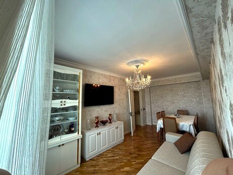 3 otaqlı köhnə tikili - Nərimanov r. - 70 m²