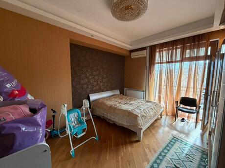 4 otaqlı köhnə tikili - Sahil m. - 100 m²