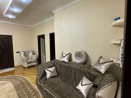 4 otaqlı yeni tikili - Nizami m. - 163 m²