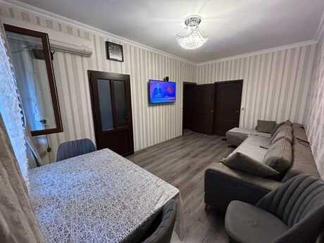 3 otaqlı köhnə tikili - Memar Əcəmi m. - 70 m²
