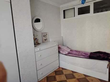4 otaqlı köhnə tikili - Həzi Aslanov m. - 100 m²