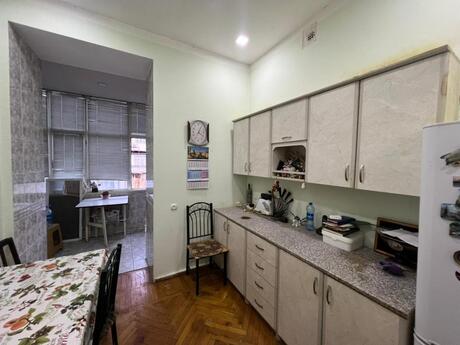 2-room apartment, 45 m², İçəri Şəhər: 250 000 ₼ 3