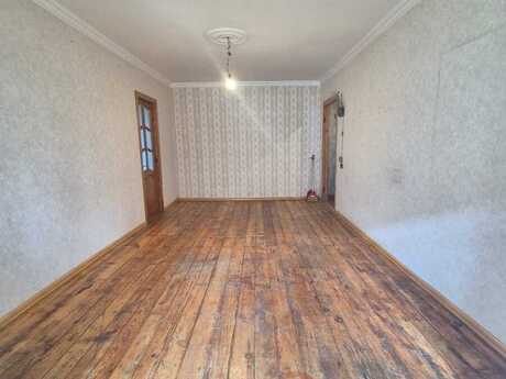 2 otaqlı köhnə tikili - Elmlər Akademiyası m. - 55 m²